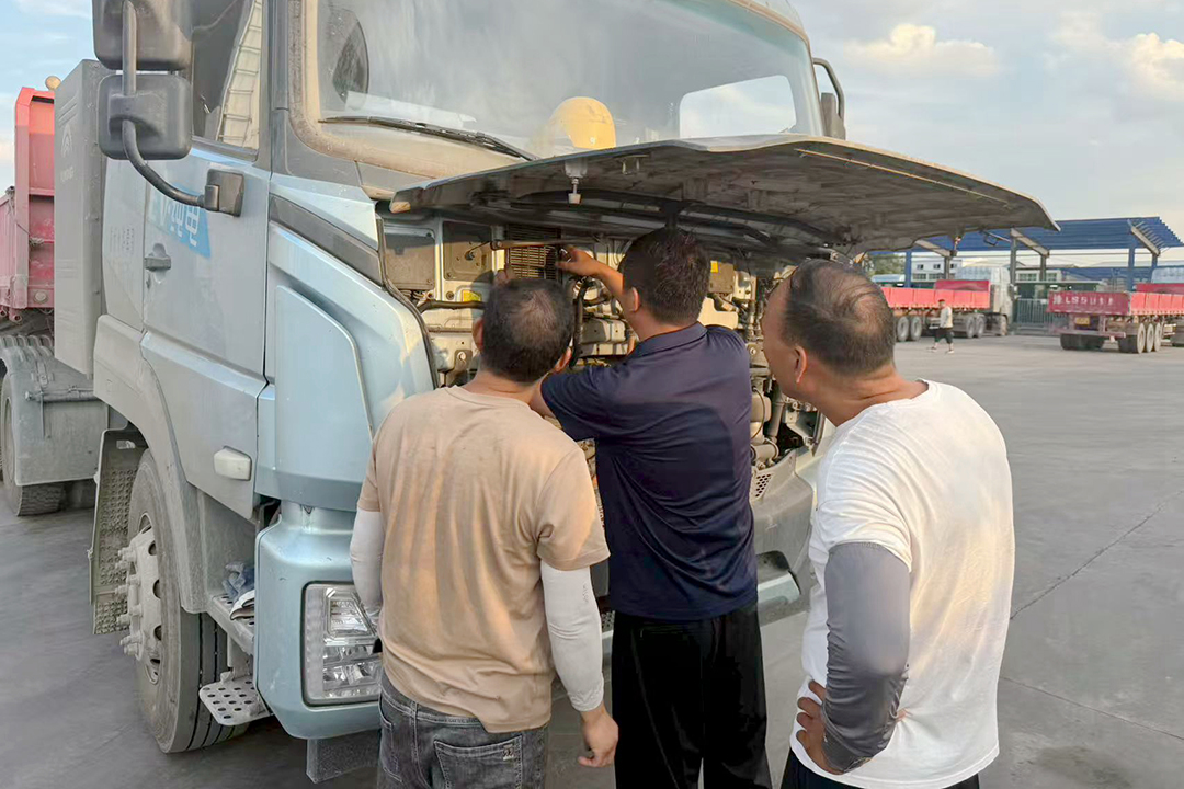 滿分服務丨八城聯動送關懷，宇通重卡在行動！